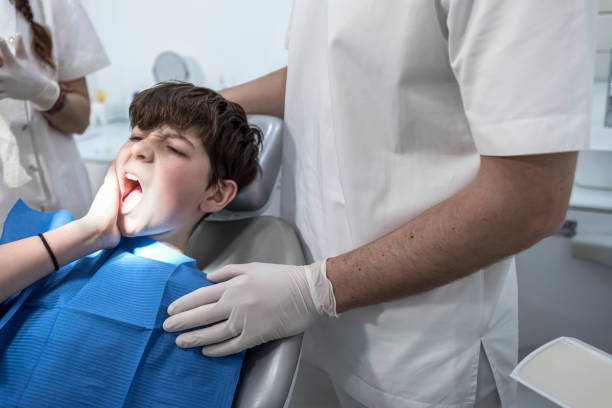 Best Tooth Infection Emergency Dentist  in Central Park, WA